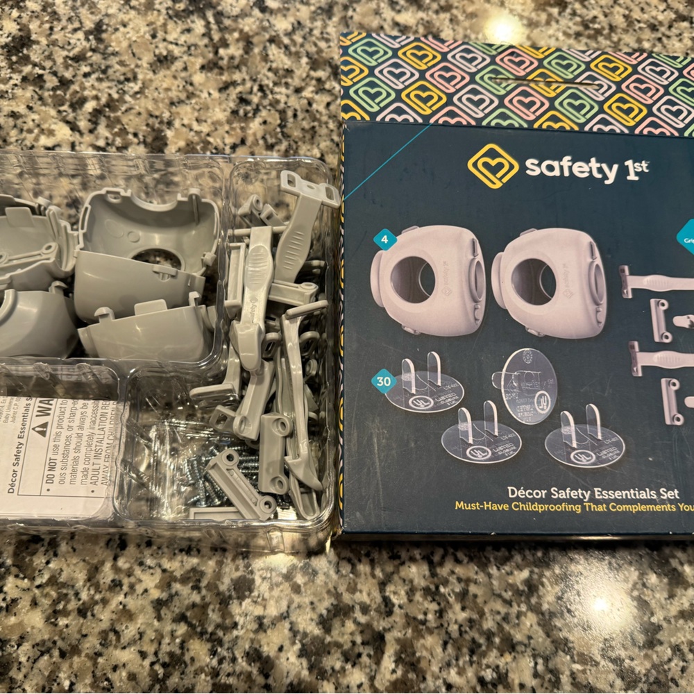 Safety 1st Childproofing Kit — Gray